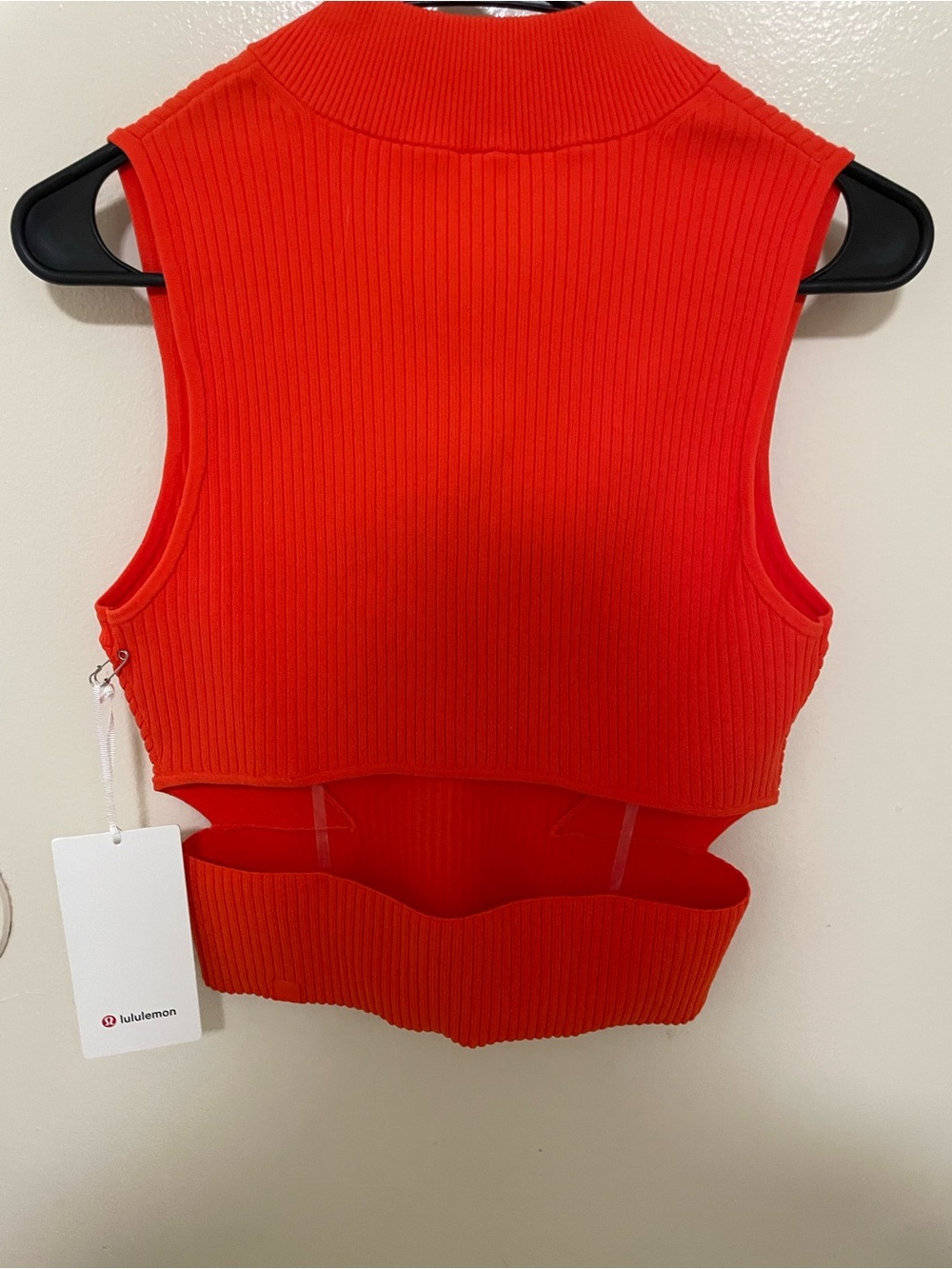✨NWT Lululemon Open Back Half Zip Sweater Size M - Picture 10 of 12